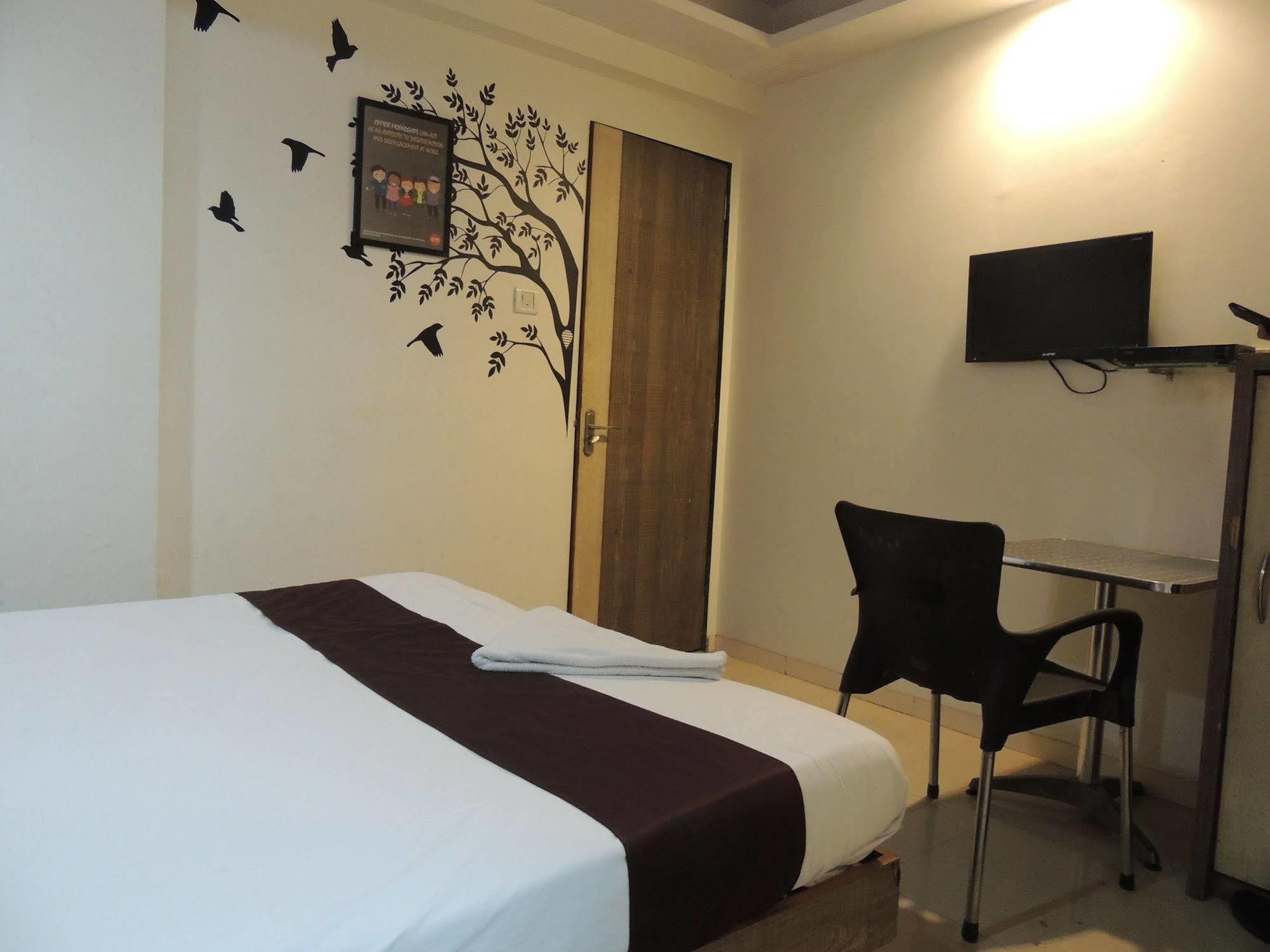 Fabhotel Galaxy Suite Bombaj Zewnętrze zdjęcie